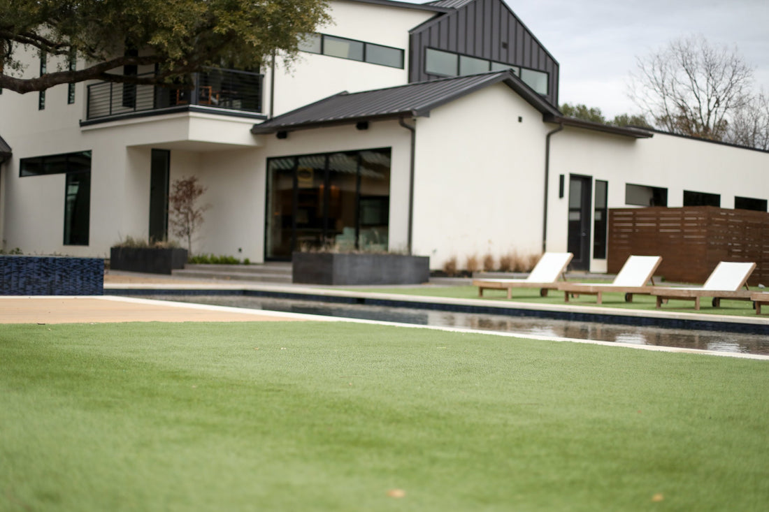 Artificial Grass Around a Pool: A Pool Turf Guide